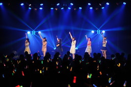 画像ギャラリー No.045のサムネイル画像 / 「アイドルマスター ミリオンライブ!」,「LTH 09&10」発売記念イベントをレポート。ご褒美スイーツを目指した結果は……ダジャレとコロッケ!?