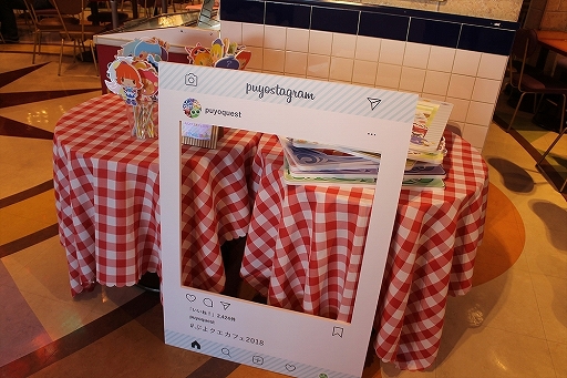 画像ギャラリー No.026のサムネイル画像 / プレイヤー考案メニュー&復刻メニューも加わった「ぷよクエカフェ 2018」がオープン。メディア向け試食会をレポート