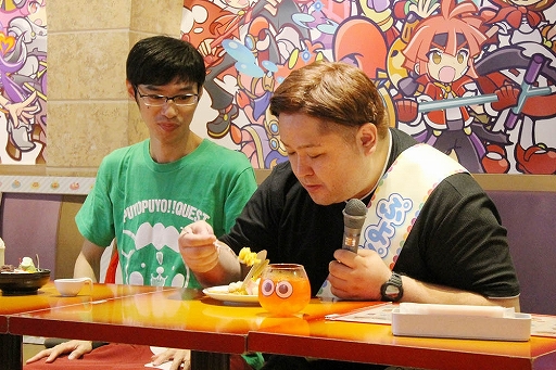 画像ギャラリー No.027のサムネイル画像 / プレイヤー考案メニュー&復刻メニューも加わった「ぷよクエカフェ 2018」がオープン。メディア向け試食会をレポート