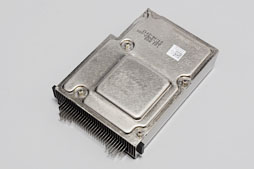 画像ギャラリー No.042のサムネイル画像 / 「GeForce GTX TITAN」登場。500円玉より大きなモンスターGPUの“性能以外”を徹底解説