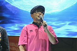 ���������꡼ No.003�Υ���ͥ������ / ��TGS 2013�ϡ�deep down�ץ��ơ������٥�ȤǤ�4�ͥޥ���ץ쥤�ˤ�������ϤΥɥ饴���郎��Ϫ��F2P��ǥ�ǥ����ӥ�����뤳�Ȥ����餫��