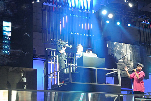 ���������꡼ No.009�Υ���ͥ������ / ��TGS 2013�ϡ�deep down�ץ��ơ������٥�ȤǤ�4�ͥޥ���ץ쥤�ˤ�������ϤΥɥ饴���郎��Ϫ��F2P��ǥ�ǥ����ӥ�����뤳�Ȥ����餫��