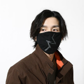 画像ギャラリー No.004のサムネイル画像 / 「ウォッチドッグス」シリーズとコラボしたアウターや腕時計などが予約受付開始