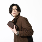 画像ギャラリー No.005のサムネイル画像 / 「ウォッチドッグス」シリーズとコラボしたアウターや腕時計などが予約受付開始