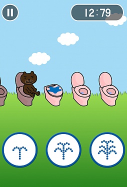 画像ギャラリー No.010のサムネイル画像 / 温水洗浄便座で水のリレー。スマートフォン向けアクション「とばせ!噴水トイレ」を紹介する「(ほぼ)日刊スマホゲーム通信」第240回