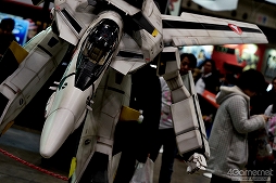 ���������꡼ No.311�Υ���ͥ������ / �������ե����ƥ��Х�2016���ߡϤ����š�������ϥե����奢�ȥ����ץ���濴�˻��Ƥ��Ƥ���