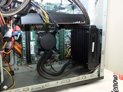 画像ギャラリー No.011のサムネイル画像 / Lenovo,ゲーマー向けPCブランド「Erazer」を日本市場へ投入。第1弾はタワー型PC「Erazer X700」