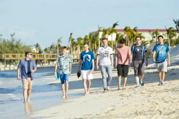 画像ギャラリー No.005のサムネイル画像 / 「Hearthstone」の国際大会“HCT冬季選手権”がカリブ海のバハマで開催。リゾート地で繰り広げられたトッププレイヤー達の戦いをレポート