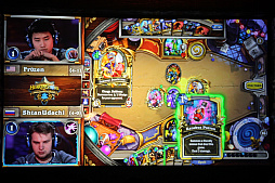 画像ギャラリー No.017のサムネイル画像 / 「Hearthstone」の国際大会“HCT冬季選手権”がカリブ海のバハマで開催。リゾート地で繰り広げられたトッププレイヤー達の戦いをレポート