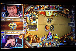 画像ギャラリー No.018のサムネイル画像 / 「Hearthstone」の国際大会“HCT冬季選手権”がカリブ海のバハマで開催。リゾート地で繰り広げられたトッププレイヤー達の戦いをレポート