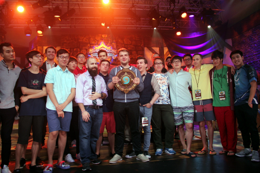 画像ギャラリー No.020のサムネイル画像 / 「Hearthstone」の国際大会“HCT冬季選手権”がカリブ海のバハマで開催。リゾート地で繰り広げられたトッププレイヤー達の戦いをレポート