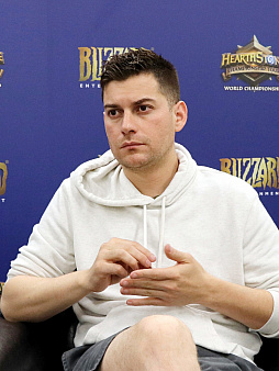 画像ギャラリー No.003のサムネイル画像 / 「ハースストーン」の開発ポリシーや今後のeスポーツ展開について,それぞれのキーマンに話を聞いた