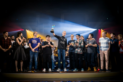 ꡼ No.012 | ֥ϡȡפHCT긢ݡȡɥޥ˽о줹ܿؤΥ󥿥ӥ塼