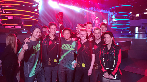 ꡼ No.006 | ܥо줷World of Tanks Blitzפ긢Twister Cup 2017סEUबCISϢƤ˻ߡɽϺ˸礭ʤ