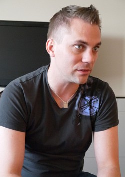 ���������꡼ No.001�Υ���ͥ������ / ��gamescom��˭�٤ʥ��ڥ륳��ܤ��Ȥ���4��4�������ڤ�����Magicka��Wizard Wars�פ���ԥץ쥤