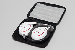 ゼンハイザーの白いゲーマー向けヘッドセット G4me Zero G4me One レビュー 大ブランドの製品は何が違うのか