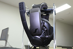 画像ギャラリー No.004のサムネイル画像 / Sennheiser初のワイヤレス&ワイヤード両対応ゲーマー向けヘッドセット「GSP 670」が8月1日国内発売
