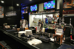 画像ギャラリー No.009のサムネイル画像 / 俺が小早川秀秋だ！　賞品をかけて熱い戦いが繰り広げられたメディア対抗「戦国BASARA4」ゲーム大会をレポート