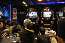 画像ギャラリー No.011のサムネイル画像 / 俺が小早川秀秋だ！　賞品をかけて熱い戦いが繰り広げられたメディア対抗「戦国BASARA4」ゲーム大会をレポート