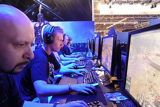  No.008Υͥ / gamescom1010ˤʥХȥ뤬ڤTotal War: ArenaפγȯԤ˥󥿥ӥ塼