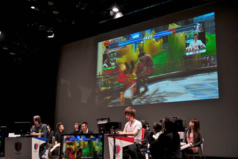 画像ギャラリー No.003のサムネイル画像 / 「第5回 eスポーツJAPAN CUP」が11月2日に開催。全国5チームが「FIFA 14 ワールドクラス サッカー」「鉄拳タッグトーナメント2」で競い合う