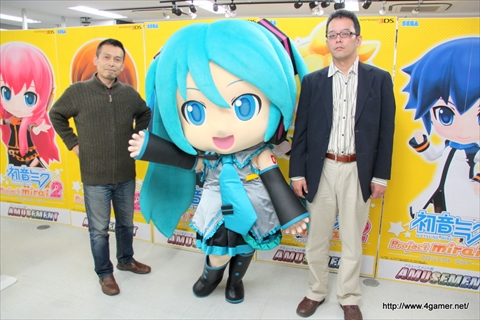 画像ギャラリー No.013のサムネイル画像 / 3DS「初音ミク Project mirai 2」体験会会場での開発スタッフインタビュー&ビッグエコー秋葉原駅前店とのコラボルームをレポート