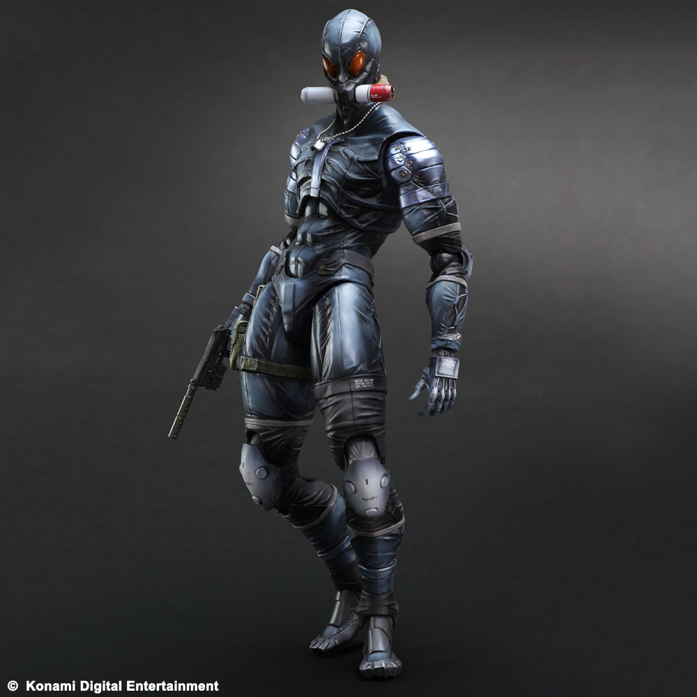 画像集 009 メタルギアソリッド シリーズに登場する雷電とリキッド スネークがアクションフィギュア化 9月下旬に Play Arts改 から発売決定