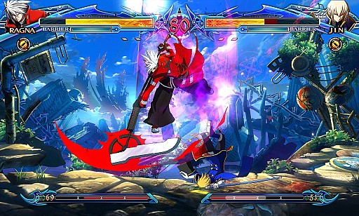 画像集#003のサムネイル/「EVO2014」会場で「BLAZBLUE」シリーズのプロデューサー森 利道さん,声優の植田佳奈さんのサイン会を開催