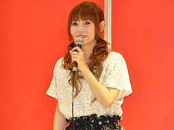 画像ギャラリー No.003のサムネイル画像 / 【超会議2】中川翔子さんデザインの装備品が登場。「千年勇者〜時渡りのトモシビト〜」のステージイベントをレポート