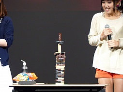 画像集#008のサムネイル/4月にメインキャストが揃うイベントの開催が決定。「今井麻美と原 由実のラジオコープスパーティーR+」公開録音の模様をレポート