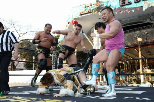 ���������꡼ No.010�Υ���ͥ������ / �֥�󥰥ɥ꡼��׼��DDT�ץ��쥹���ԡְ��ϰ�����ꤤ�Ǥ�3�פ����š��Ķ��β��ǥץ��쥹�Ȳ��ڤˤ�륫���˥Х���֤��и�