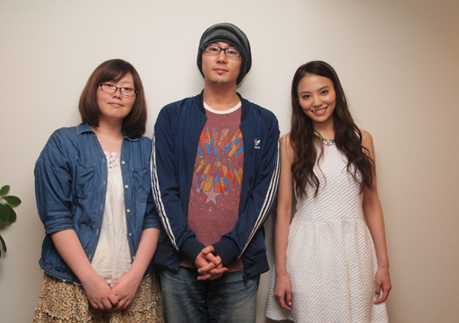 画像ギャラリー No.008のサムネイル画像 / 「Momoiro☆Billionaire!-ぱいろんmeets大富豪-」は大人が本気で作った悪ふざけ? 「ぱいろん」キャラも登場する本作の魅力を制作陣に聞いてみた