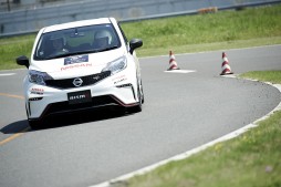 ꡼ No.020 | GTǥߡ 2015פɽꤹJAPAN FINALפš֥ġꥹ6פΥ򶥤äDay 2פͤݡ