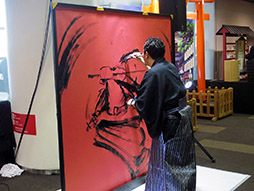 画像ギャラリー No.024のサムネイル画像 / 「戦国炎舞 -KIZNA-」と漫画「BASTARD!!」がコラボ。新情報が盛り沢山だったイベント「KIZNA祭2018 〜新春の祝宴〜」の模様をレポート