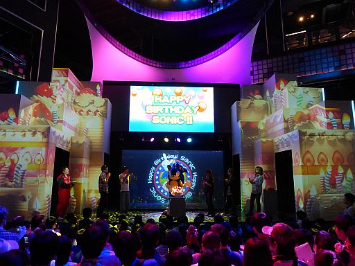 画像ギャラリー No.020のサムネイル画像 / 最新作「ソニック ロストワールド」の話題も飛び出した,ソニックの22回目の誕生日を祝う「ソニック バースデーパーティー2013」