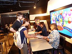 画像ギャラリー No.040のサムネイル画像 / 最新作「ソニック ロストワールド」の話題も飛び出した,ソニックの22回目の誕生日を祝う「ソニック バースデーパーティー2013」