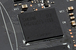 画像ギャラリー No.014のサムネイル画像 / メーカーレベルのOCでTITAN超え。GIGABYTEのGTX 780カード「GV-N780OC-3GD」レビュー