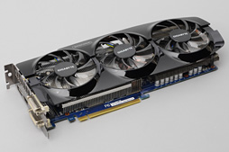 画像ギャラリー No.005のサムネイル画像 / 「GeForce GTX 760」レビュー。「GTX 660 Tiの弱点」にメスを入れてきた後継製品はありやなしや