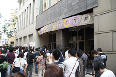 画像集#002のサムネイル/半裸&赤マフラーの変態忍者も出没した「GUILTY GEAR×BLAZBLUE MUSIC LIVE 2014」をレポート。石渡太輔氏&Hashimoto氏のインタビューも掲載