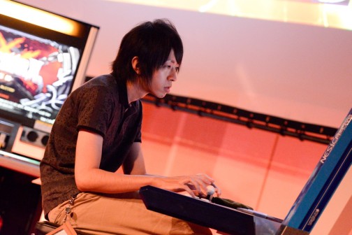 画像集#024のサムネイル/同キャラ戦,初出場初優勝,そして悲願のリベンジ達成。「P4U2」「GGXrd」「BBCP」で新たなドラマが紡がれた「あーくれぼ2014」フォトレポート