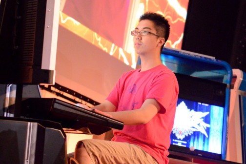 画像集#045のサムネイル/同キャラ戦,初出場初優勝,そして悲願のリベンジ達成。「P4U2」「GGXrd」「BBCP」で新たなドラマが紡がれた「あーくれぼ2014」フォトレポート