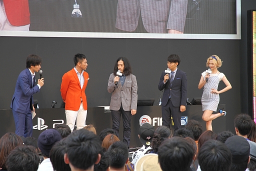 画像ギャラリー No.003のサムネイル画像 / 「FIFA 14」でサッカーW杯の優勝国をシミュレート。「2014 FIFA ワールドカップ 究極の予想」の模様をレポート