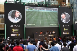 画像ギャラリー No.023のサムネイル画像 / 「FIFA 14」でサッカーW杯の優勝国をシミュレート。「2014 FIFA ワールドカップ 究極の予想」の模様をレポート