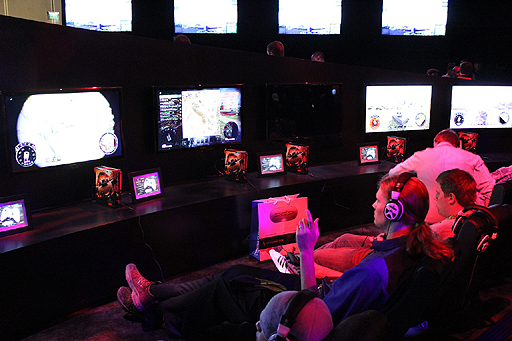 ꡼ No.003Υͥ / E3 2013ϡWorld of Tanks: Xbox 360 EditionפȡWorld of WarshipsפκǿWargaming.netľʹƤ