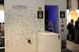 ꡼ No.002Υͥ / gamescomϥX󥰤ΥѥåȤäStar Wars Battlefront Rogue One: X-wing VR Missionפλͷݡ