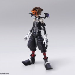 画像ギャラリー No.001のサムネイル画像 / 「KINGDOM HEARTS II」のソラが可動フィギュアで登場。ハロウィン衣装とクリスマス衣装の2種