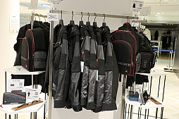 ꡼ No.002 | ֡إ󥰥 ϡġ SuperGroupies ݥåץåץȥפ82ޤǳ档饤ͽʤμʪåǤ