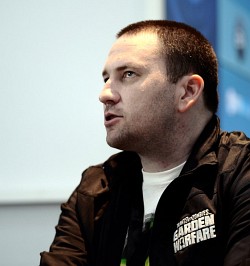 ꡼ No.005Υͥ / gamescomܵǺƤ̤Τ褦ʥPlants vs. Zombies: Garden WarfareפΥץǥ塼˥󥿥ӥ塼