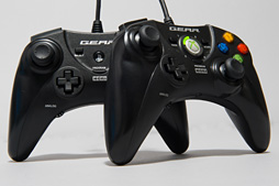 Fps Pad Strike Gear レビュー G E A R ブランド初のゲームパッドはps3やxbox 360でfps をプレイする人の相棒たりえるか