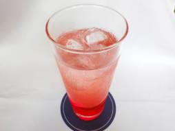 画像ギャラリー No.019のサムネイル画像 / 「ダンガンロンパ」のコラボカフェが「キュアメイドカフェ」で10月5日から開催